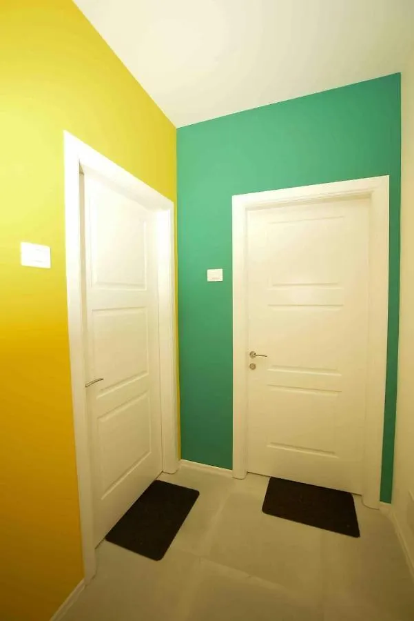 Tirana Green Apartment 0*,  Albánie