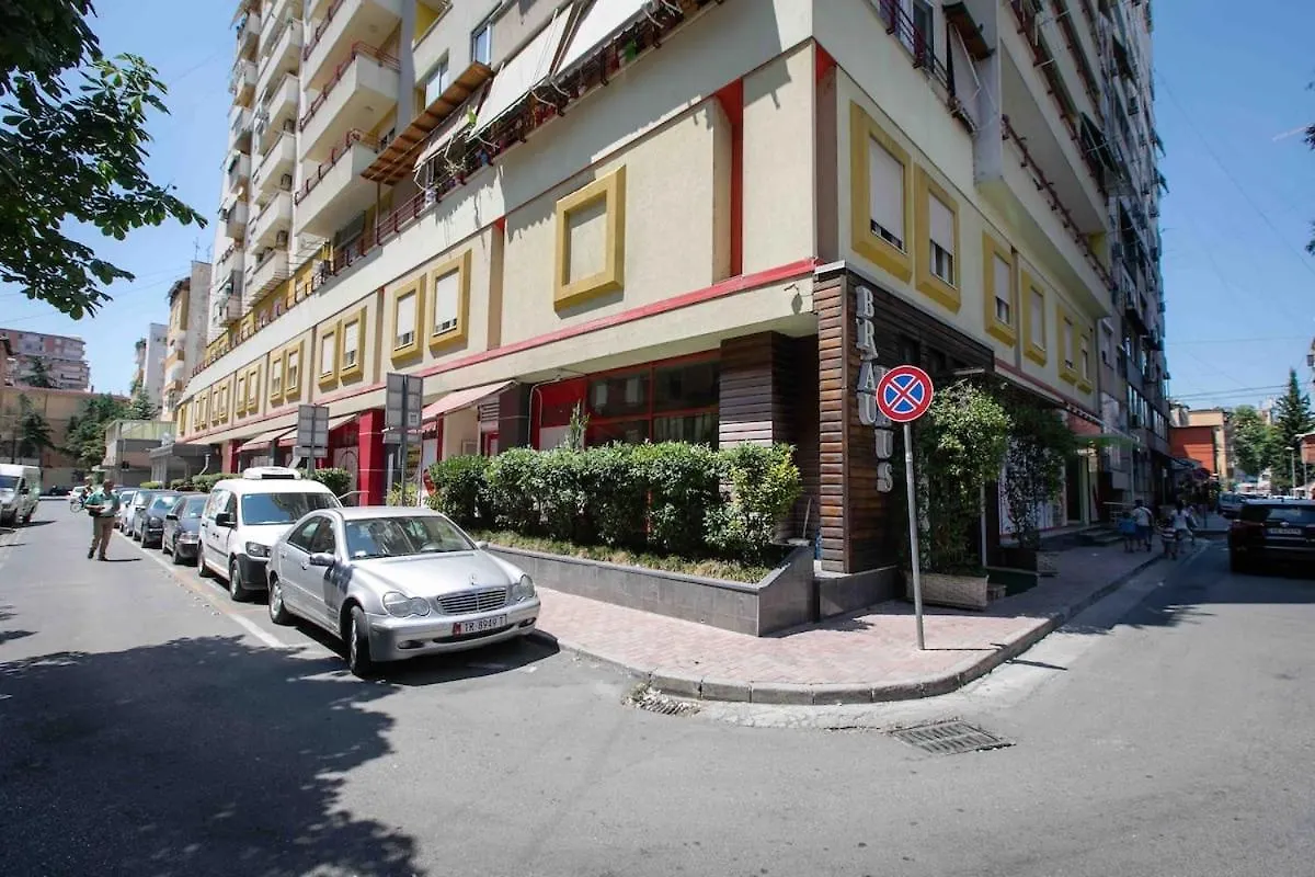 Tirana Green Apartment 0*,  Albania