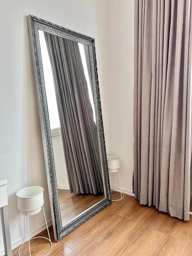 Tirana Green Apartment 0*,  Albánie